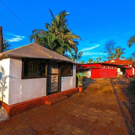 Whispering Woods Resort Lonavala Bagian luar foto